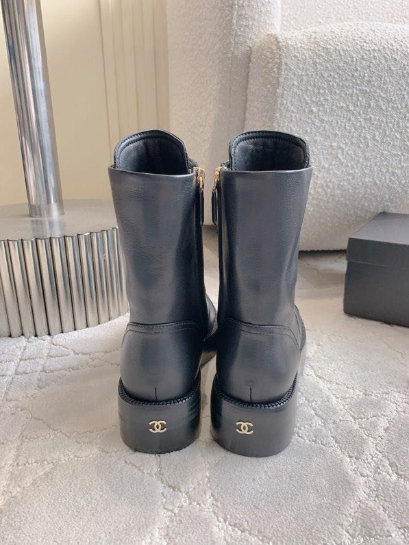 Ботинки женские фото 8