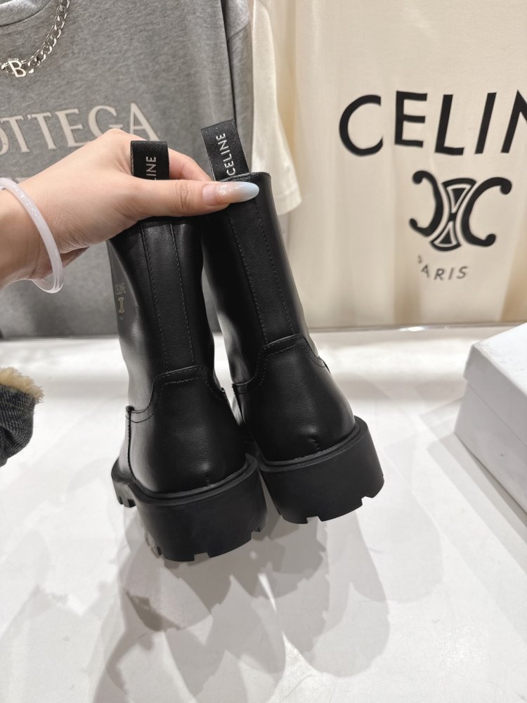 Boots women's фото 8