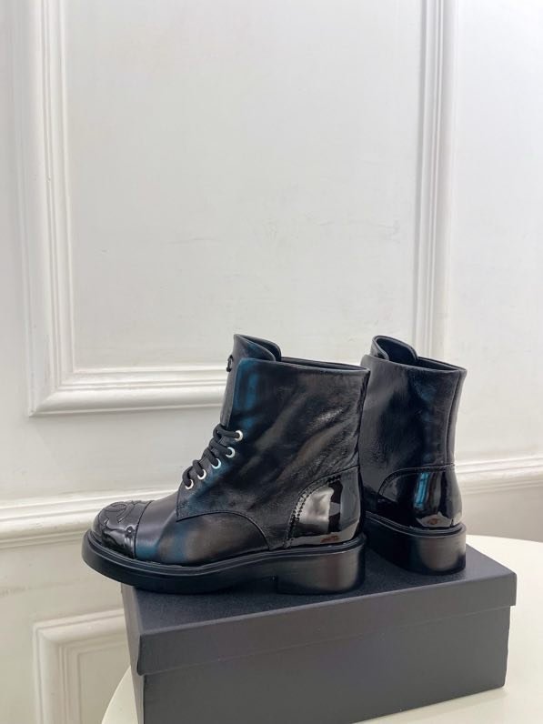 Ботинки женские фото 9
