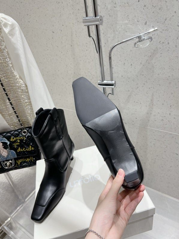 Boots women's фото 9