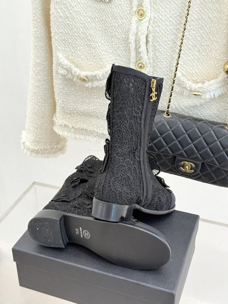 Ботинки женские фото 9