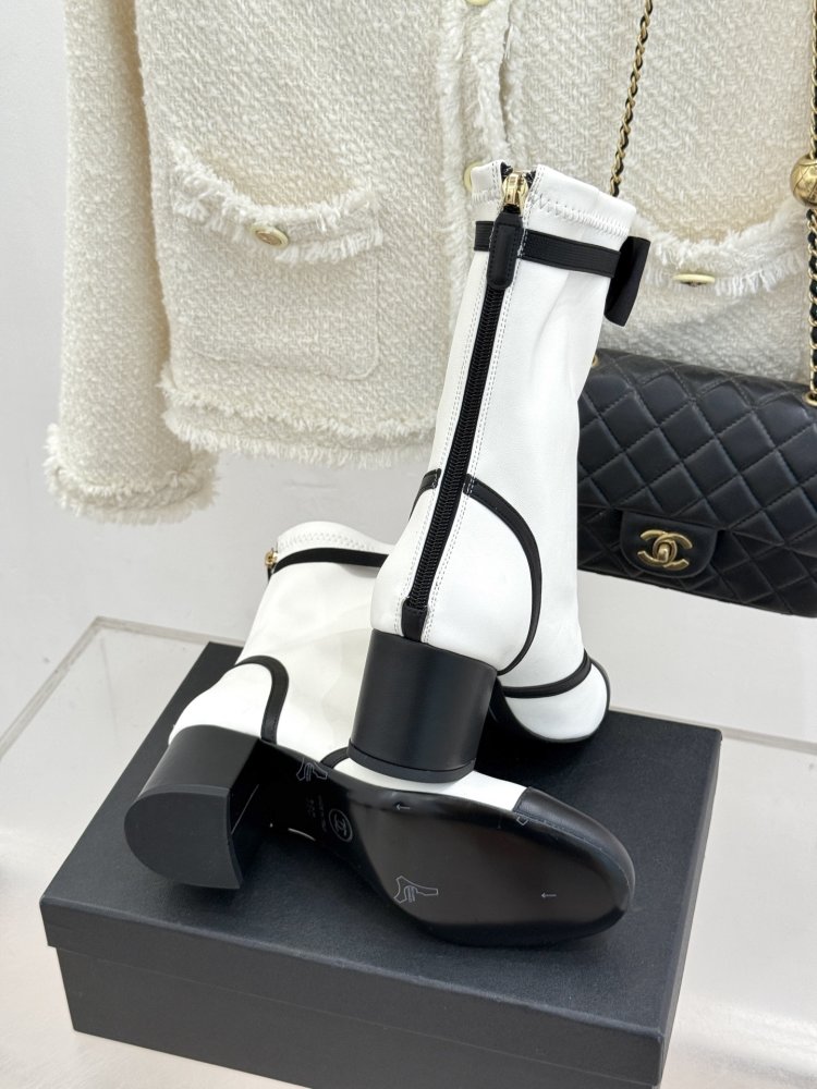 Boots women's фото 9