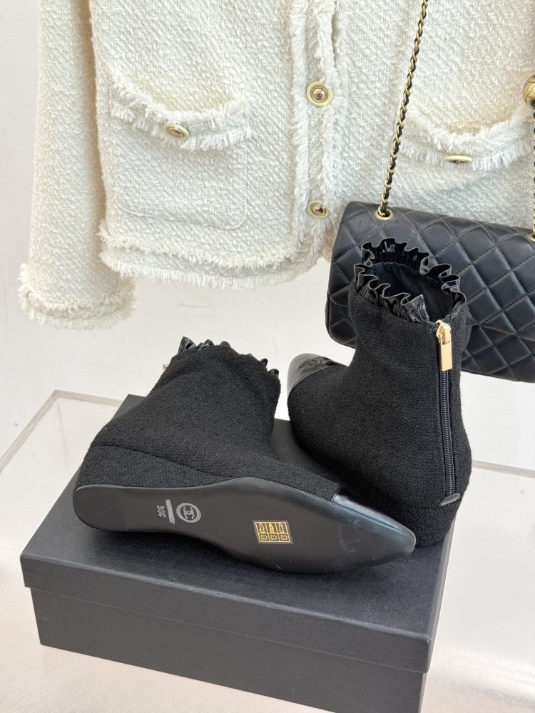 Ботинки женские фото 9