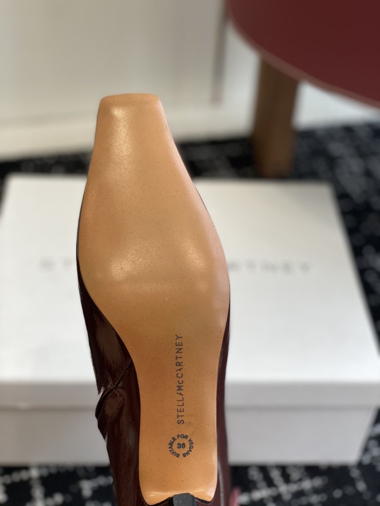 Ботинки женские фото 9