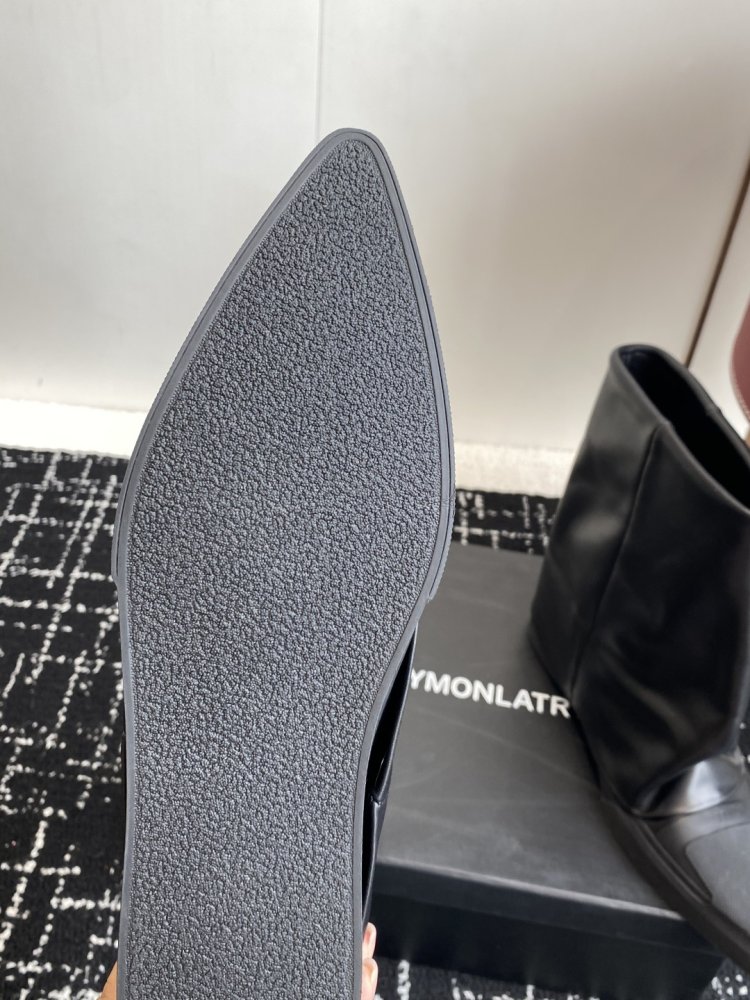 Ботинки женские фото 9