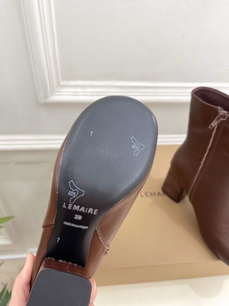 Ботинки женские фото 9