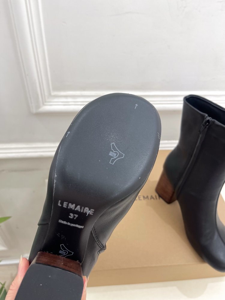 Ботинки женские фото 9