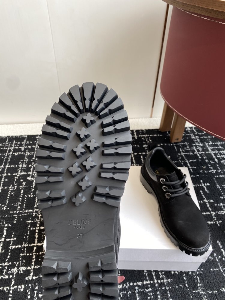 Ботинки женские фото 9