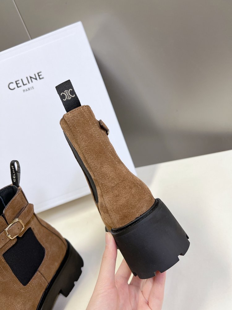 Ботинки женские фото 9