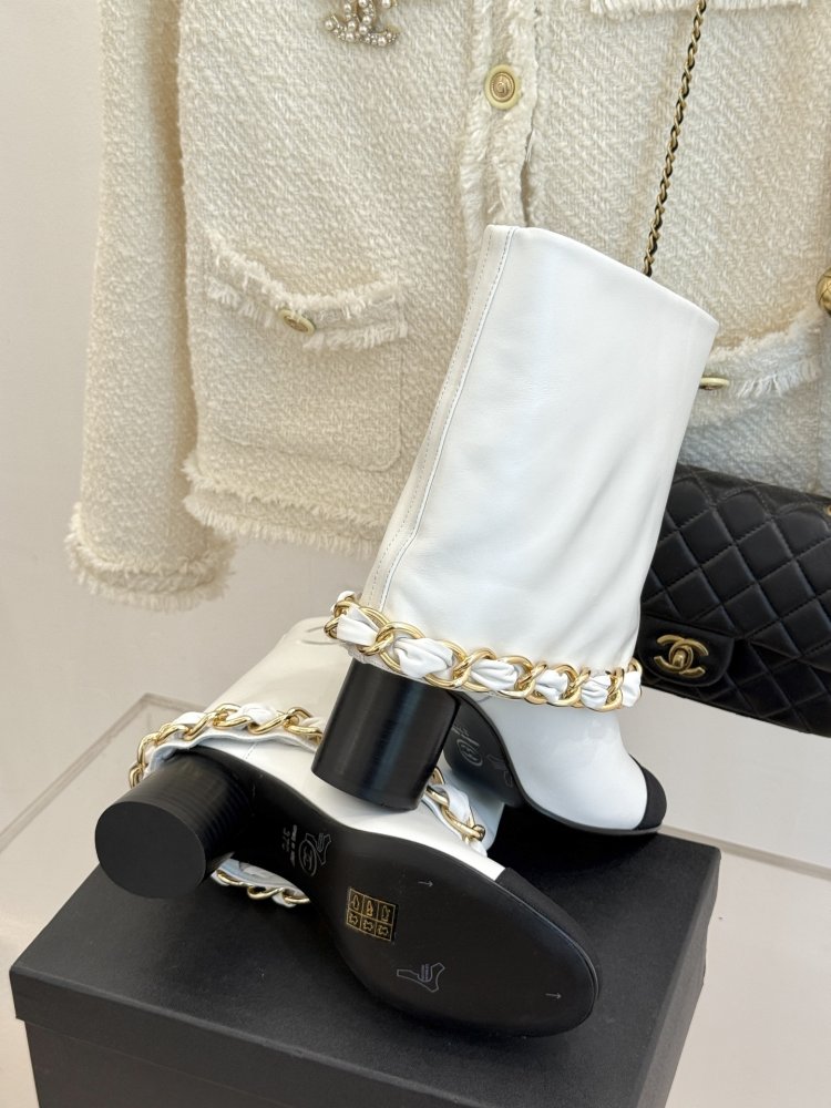 Boots women's фото 9