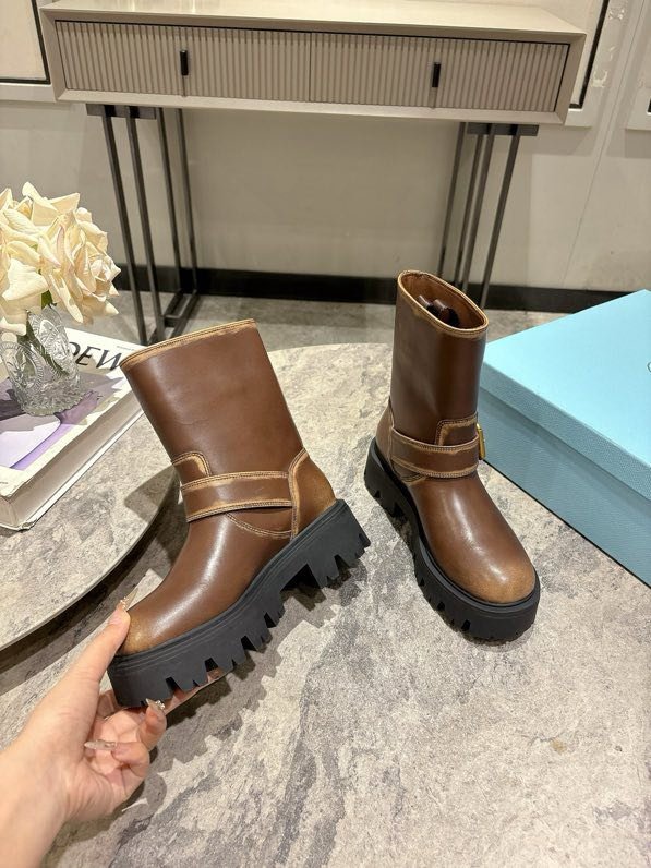 Boots women's фото 9