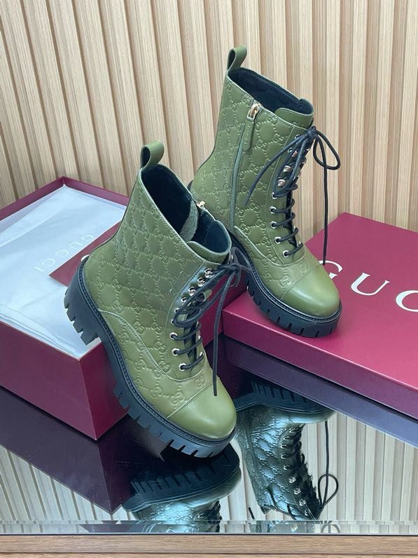 Boots women's фото 9