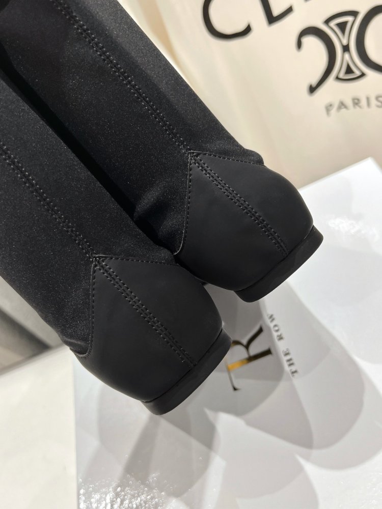 Ботинки женские фото 9