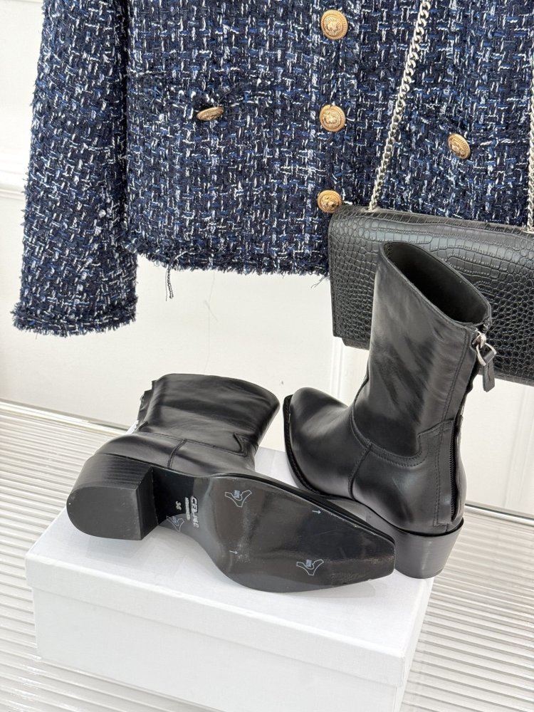 Ботинки женские фото 9