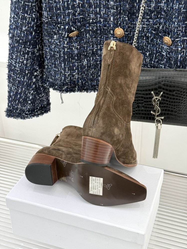 Boots women's фото 9