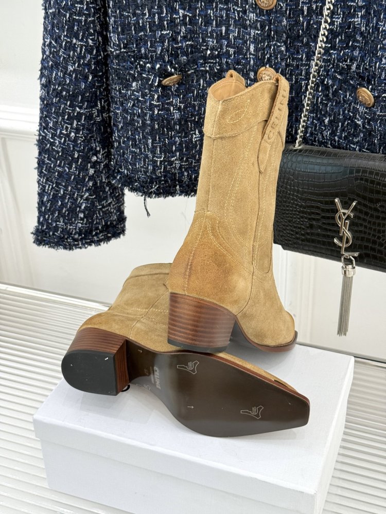 Boots women's фото 9