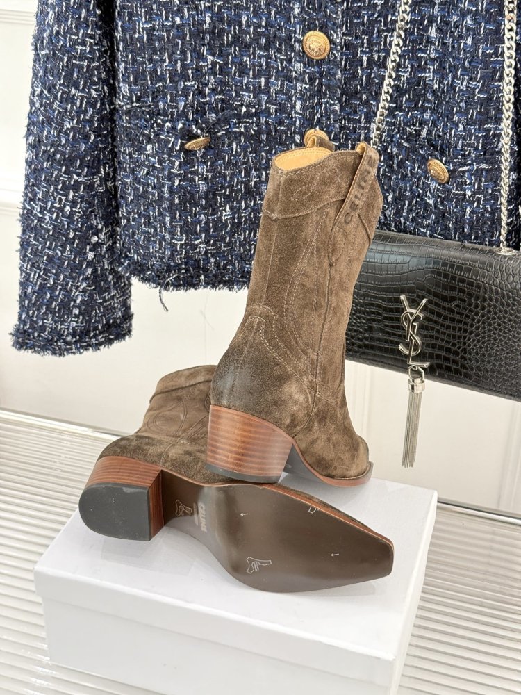 Boots women's фото 9