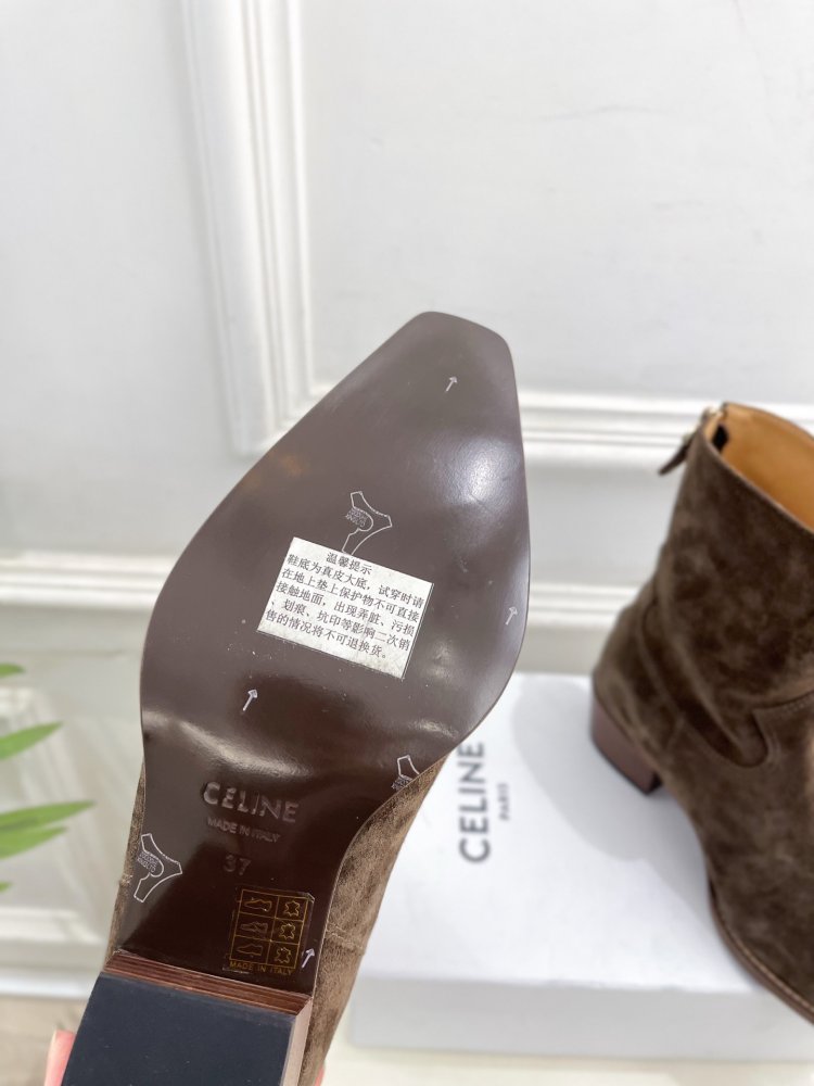 Ботинки женские фото 9