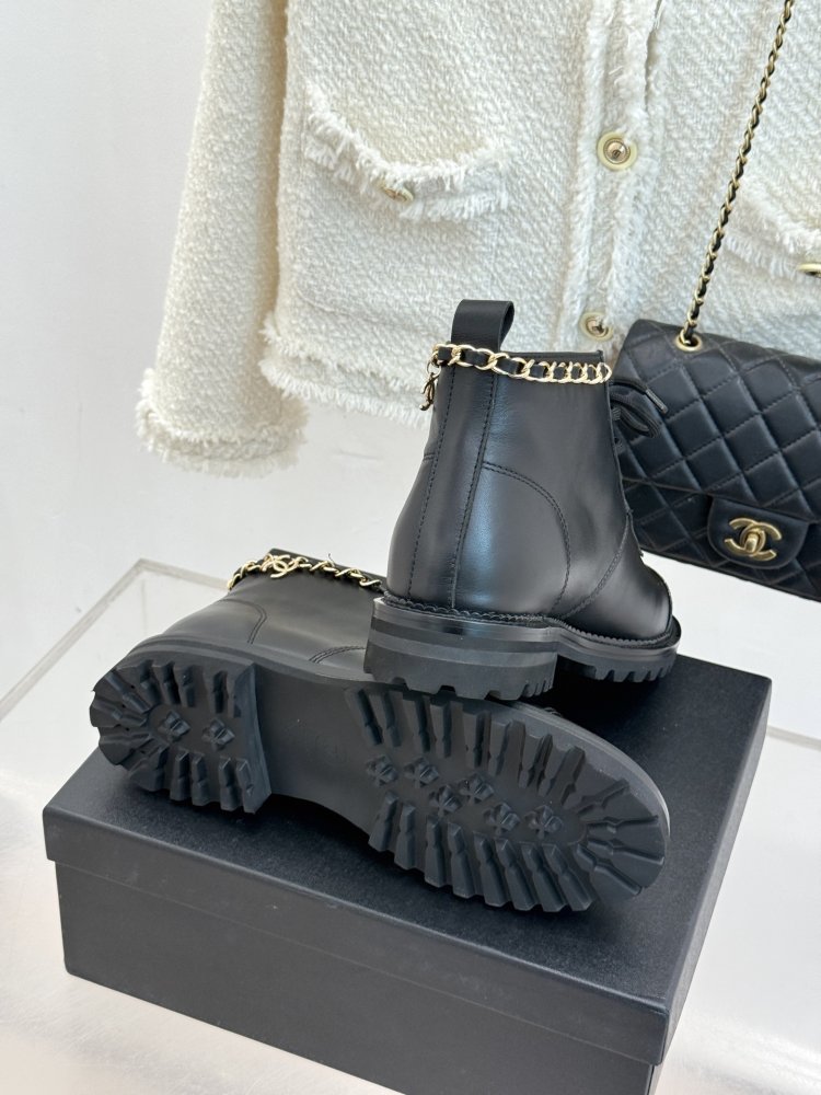 Boots women's фото 9