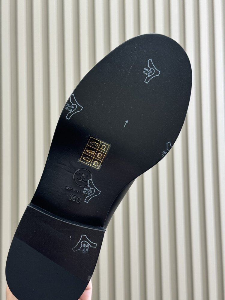 Черевики жіночі фото 9