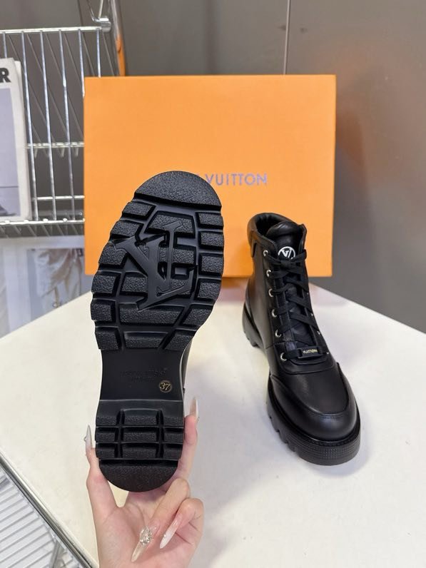 Черевики жіночі фото 9