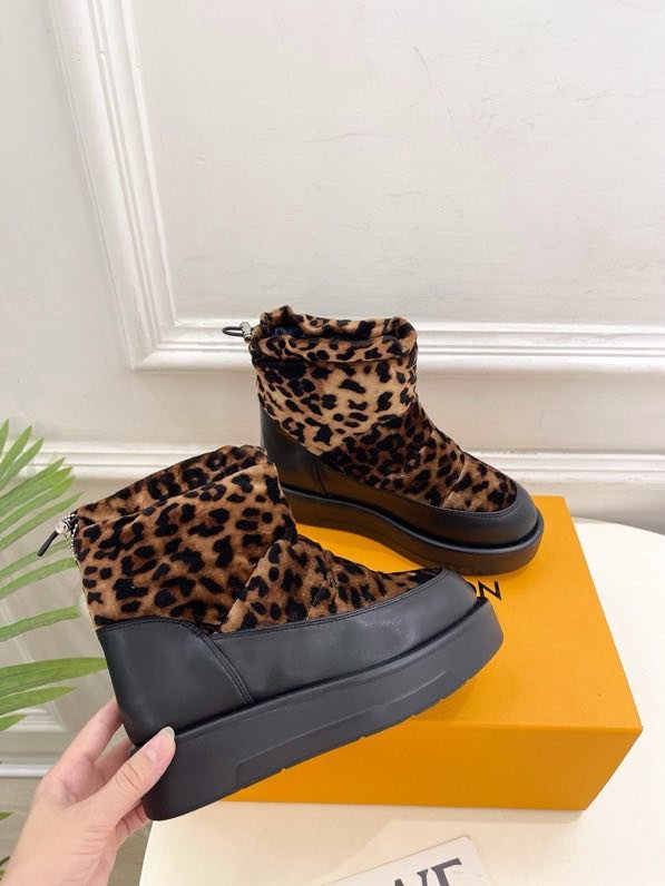 Черевики жіночі фото 9