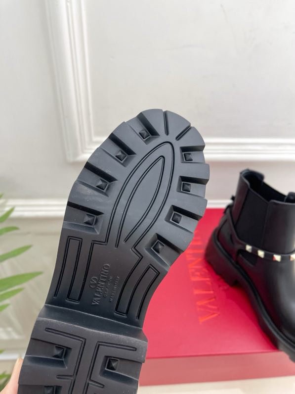 Ботинки женские фото 9