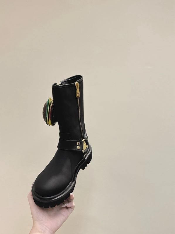 Ботинки женские фото 9