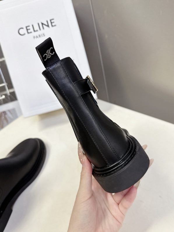 Ботинки женские фото 9