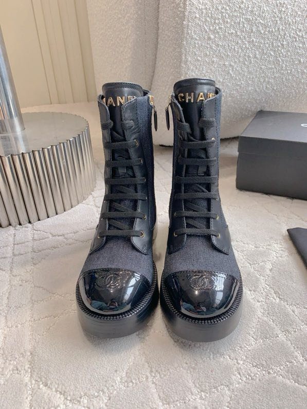 Ботинки женские фото 9