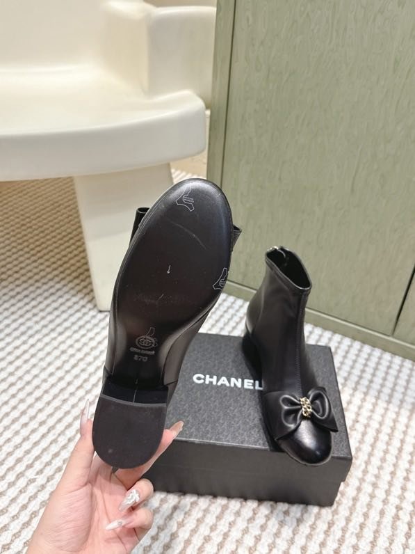 Boots women's фото 9