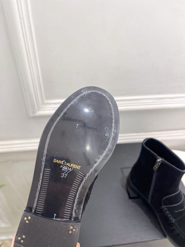 Ботинки женские фото 9