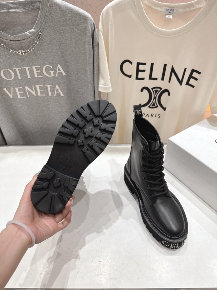 Boots women's фото 9