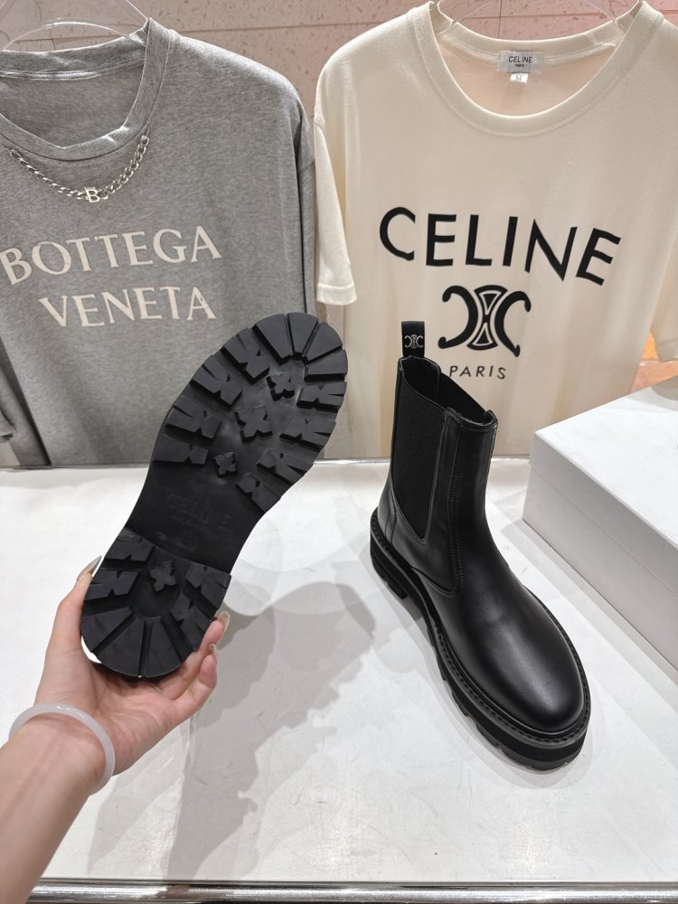 Boots women's фото 9