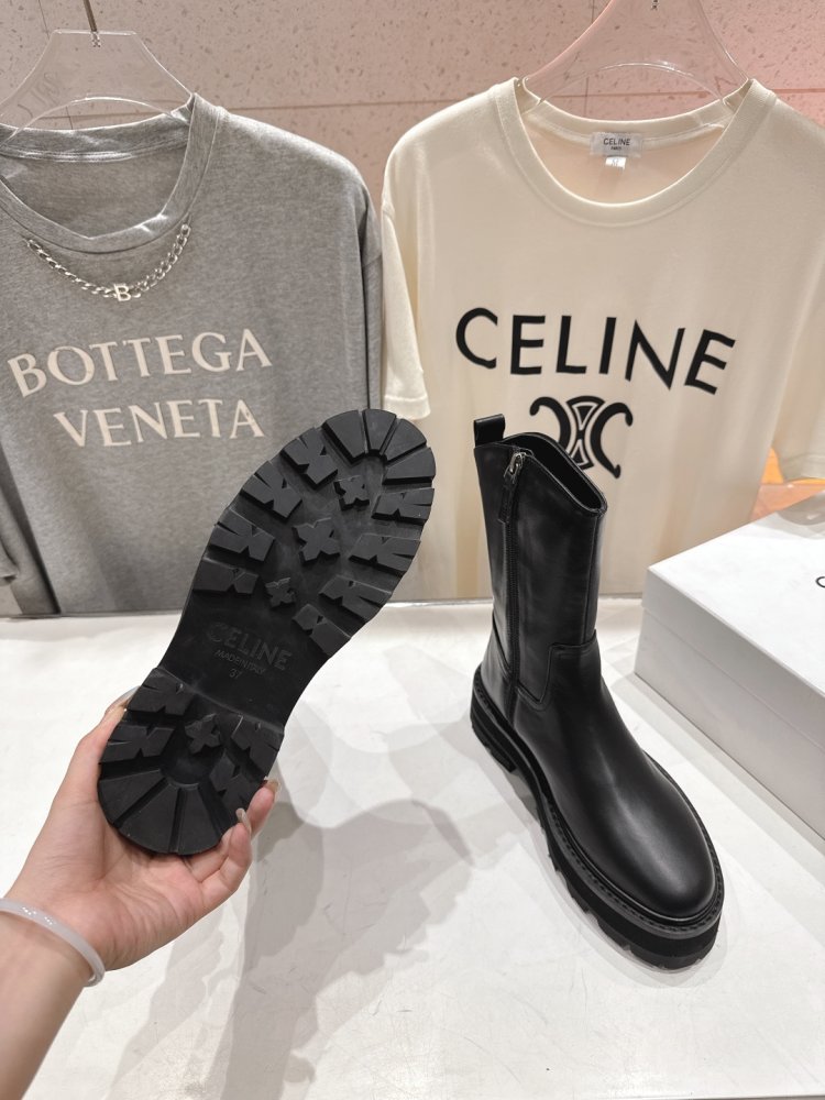 Boots women's фото 9