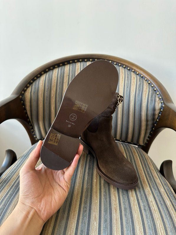 Ботинки женские фото 9