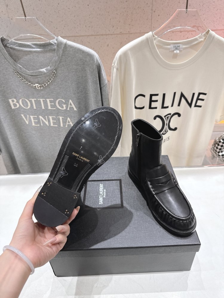 Ботинки женские фото 9