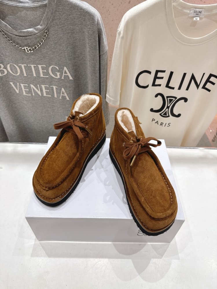 Boots winter women's on fur фото 2