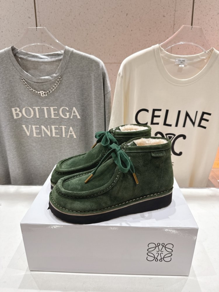 Boots winter women's on fur фото 4