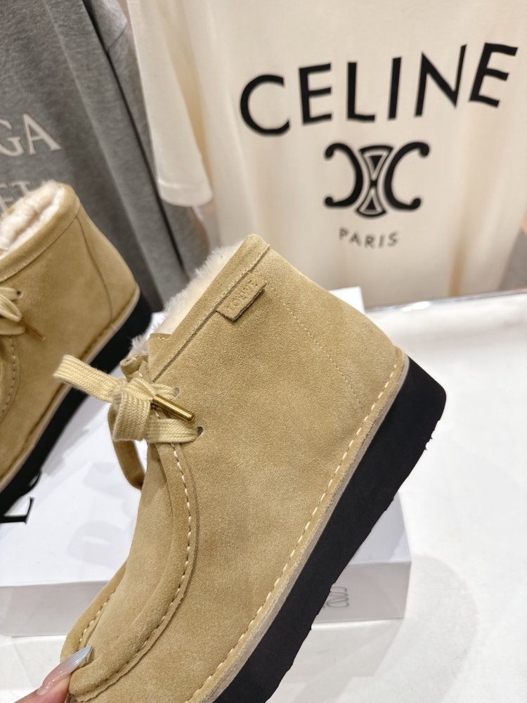 Boots winter women's on fur фото 7