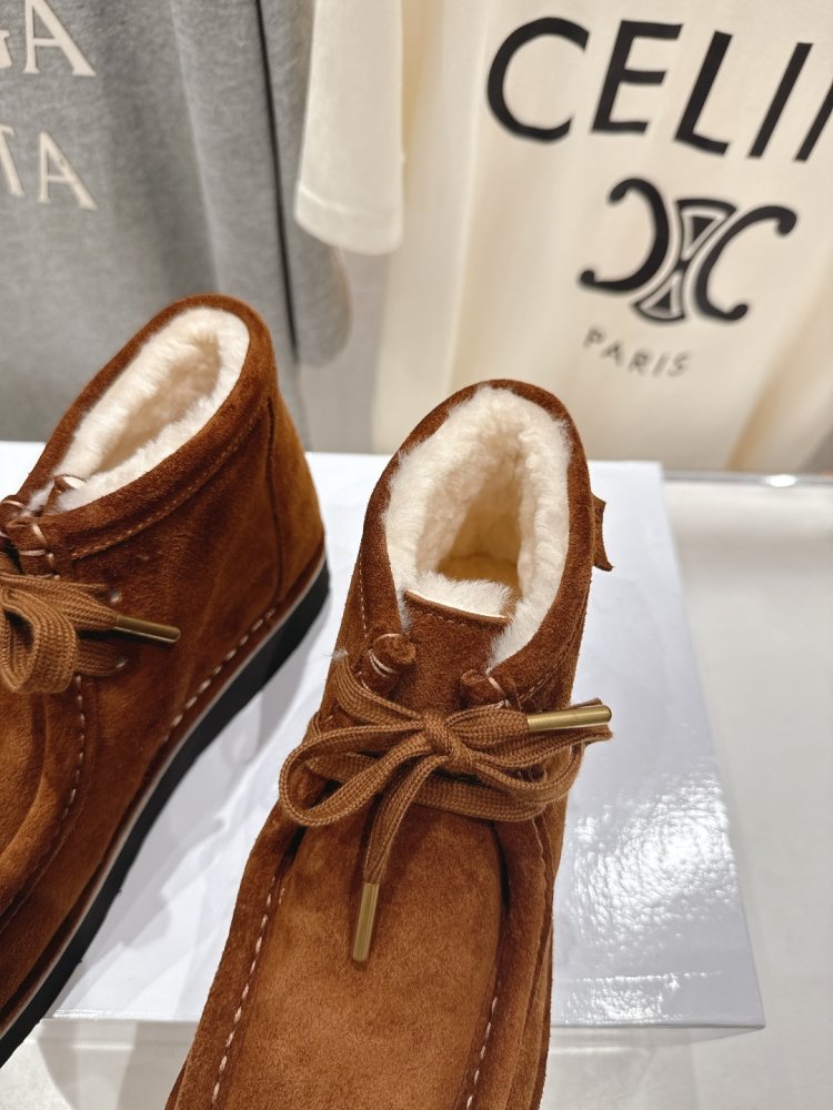 Boots winter women's on fur фото 7