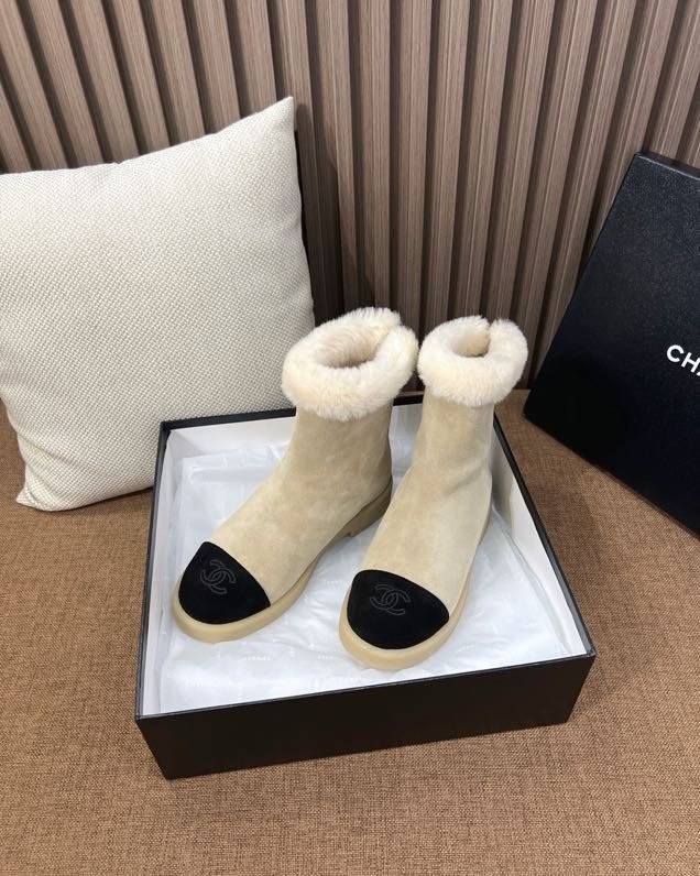 Ботинки зимние женские