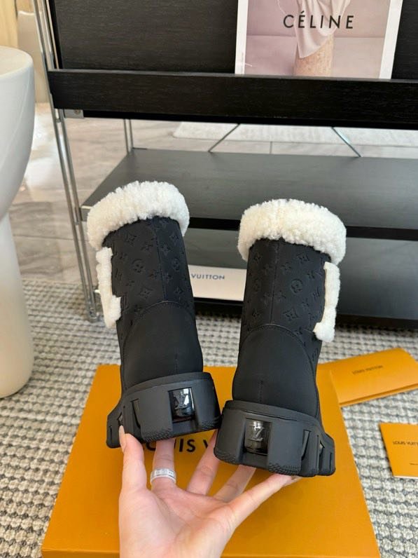 Черевики зимові жіночі фото 2