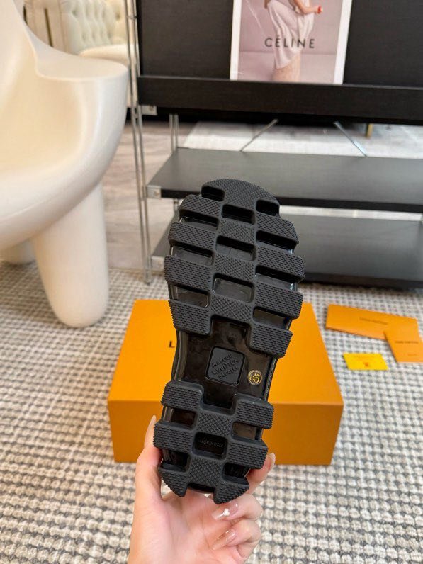 Ботинки зимние женские фото 4