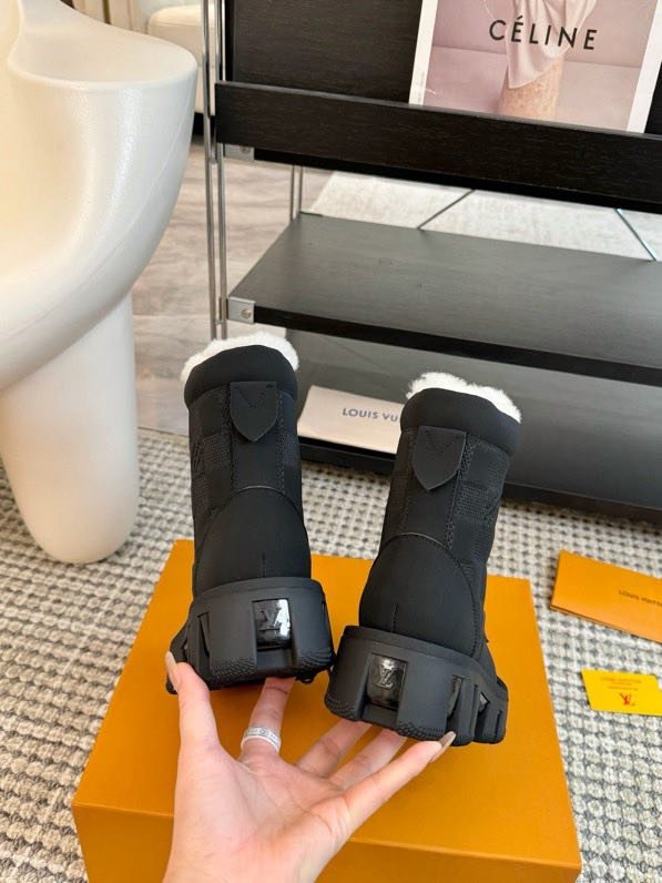 Ботинки зимние женские фото 6