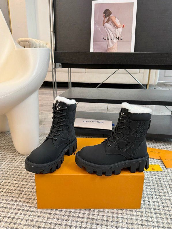 Ботинки зимние женские фото 9