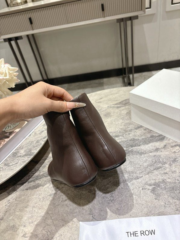 Ботнки женские фото 6