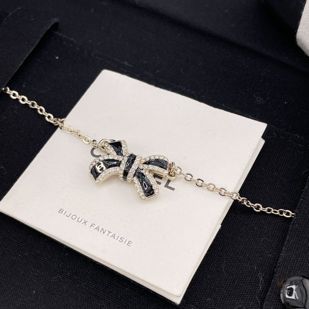 A bracelet фото 3