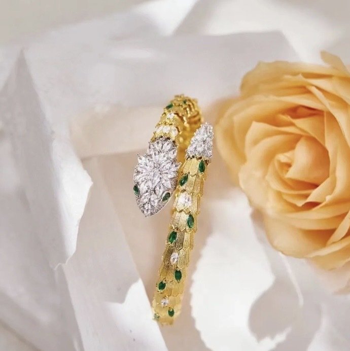 A bracelet фото 3