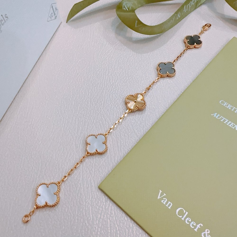 Браслет фото 4